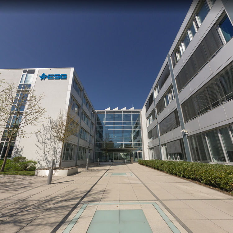 Grundriss Dachgeschoss Grundrissplan mit Wänden, Fenstern, Türen und Höhekoten